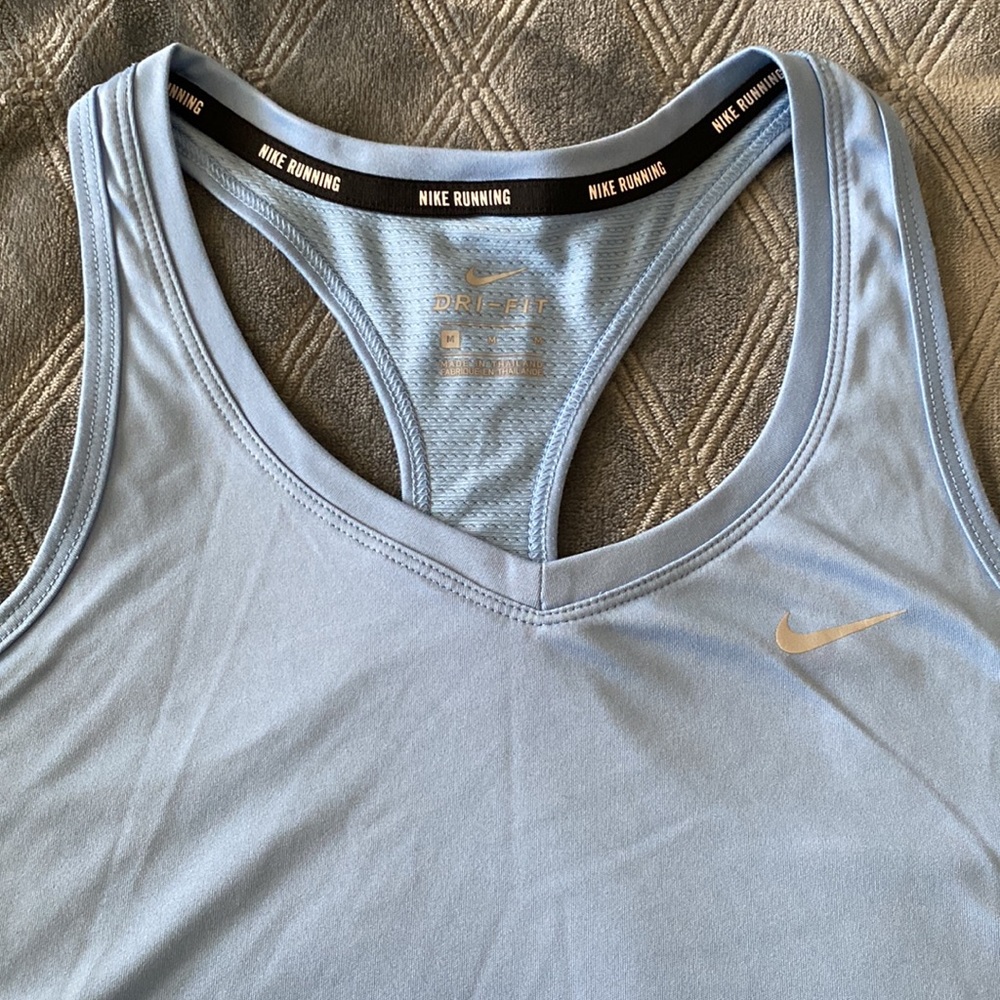 Nike Racerback - Picture 2 of 4